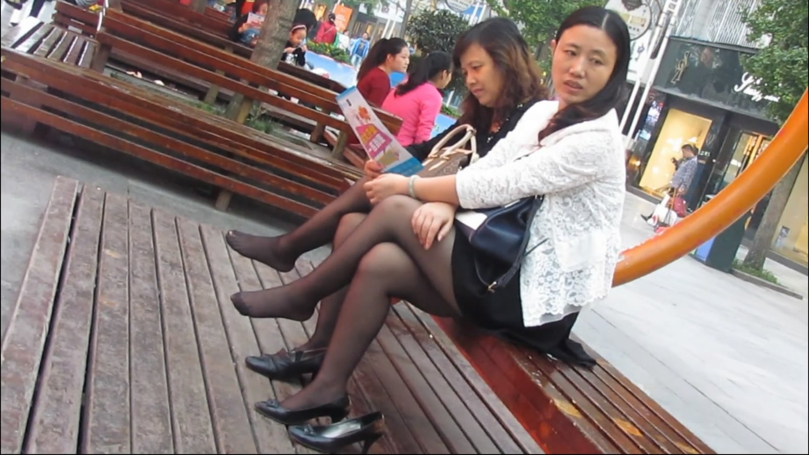 streetsnapfootm[00 01 24][20181202 112332 7]